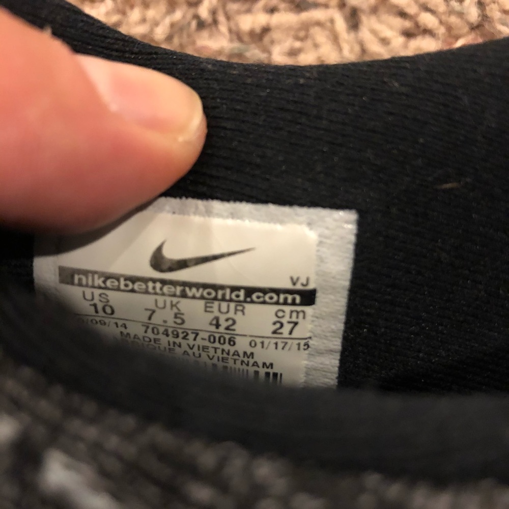 Nike sneakers - Picture 5 of 5